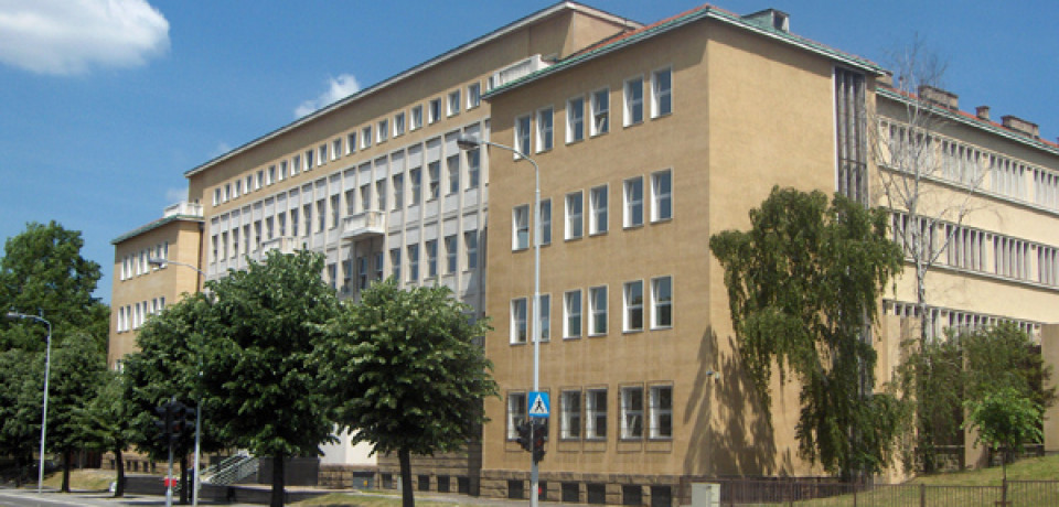 Медија центар поново доступан